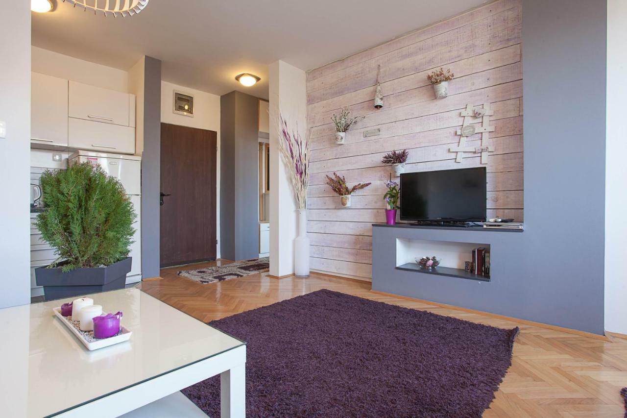 Violet Apartment Skopje Exterior photo